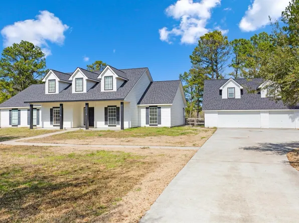 11330 Meadow Ln, Willis, TX 77318