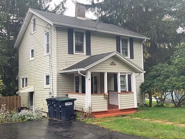 8 Woodside Ave photo 1