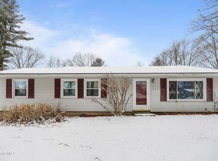 11 Orchard Ave, LANESBORO, MA 01237