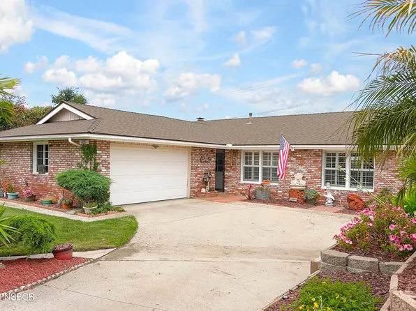 1509 Berkeley Dr, Lompoc, CA 93436