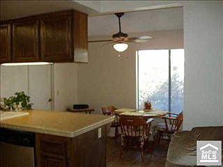 5th image of 130 S Bayberry Ct