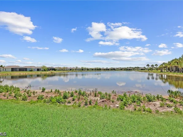8720 Swell Brooks Ct, North Fort Myers, FL 33917