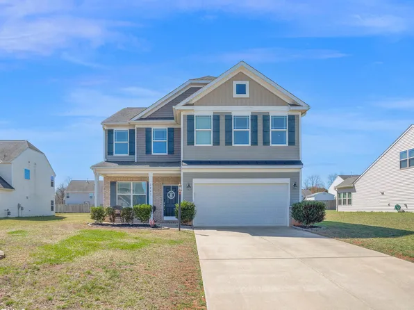 2741 Rains Dr, Haw River, NC 27258