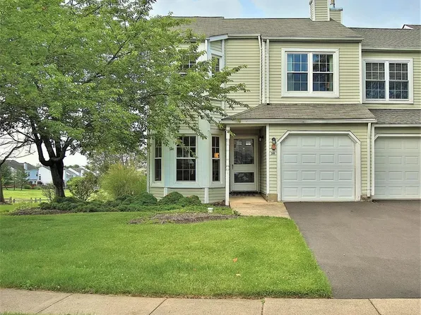 38 Parkview Way, Newtown, PA 18940