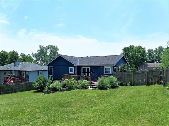 4th image of 126 Parkview Ct