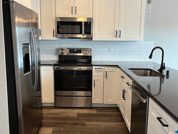 2nd image of 17926 E Riverway Ave