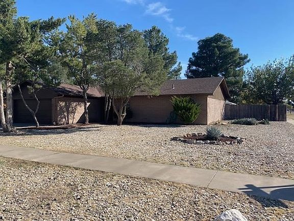 2nd image of 721 La Fonda Dr