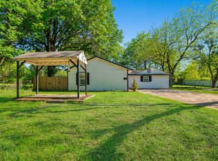 2617 Graham St, Paris, TX 75460