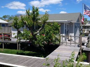 Donella Walk, Patchogue, NY 11772