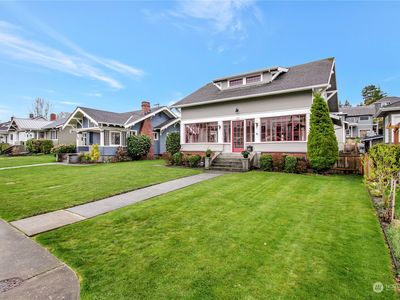 614 Warren Avenue, Everett, WA, 98201