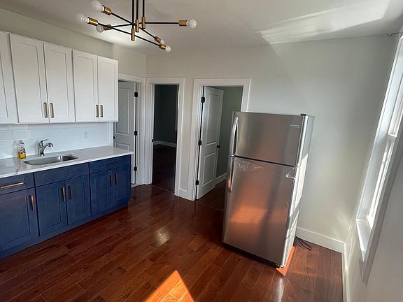 kitchen/living room view