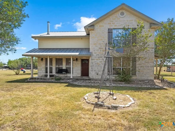 1100 Martindale Falls Rd, Martindale, TX 78655