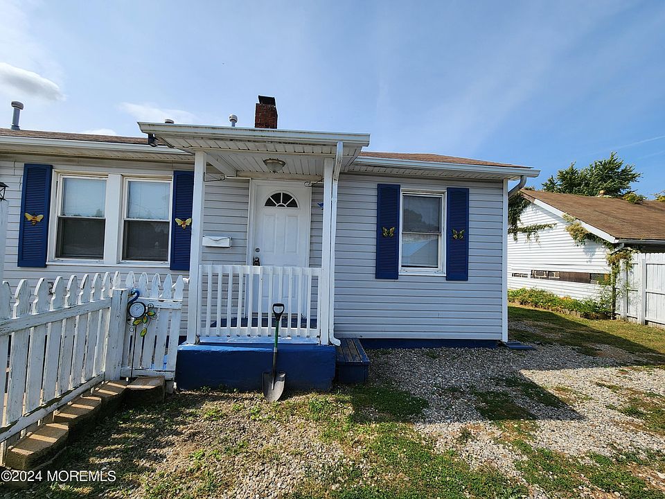 1st image of 11 Lincoln Ave