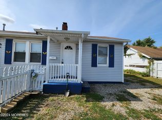 11 Lincoln Ave, Keansburg, NJ 07734