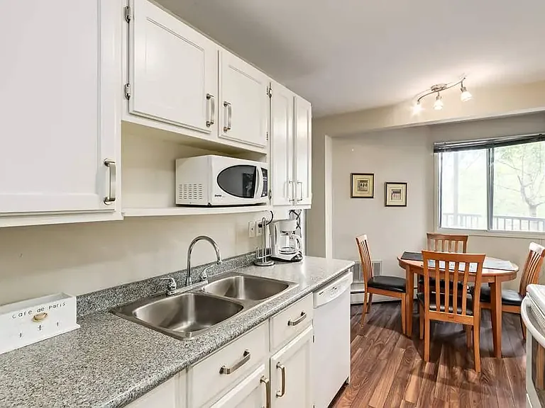 1816 16a St SW #304 — Photo 7