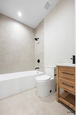 Bathroom, photo 5