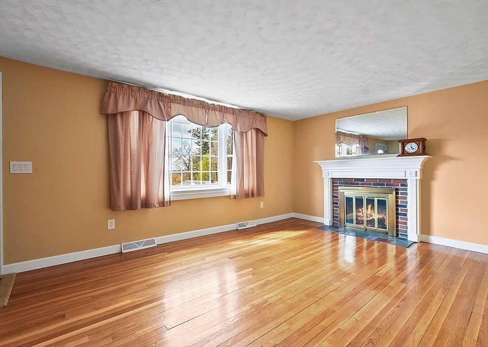 5 Kent Dr, Hudson, MA 01749 Zillow