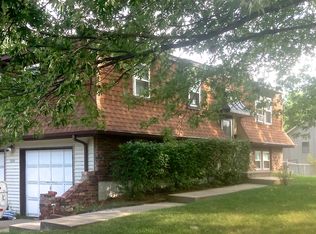 1632 W Brittany Dr, Olathe, KS 66061