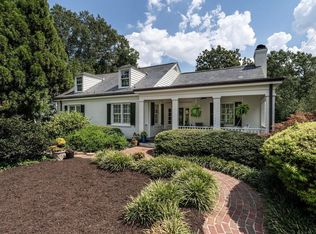 2616 Saint Marys St, Raleigh, NC 27609