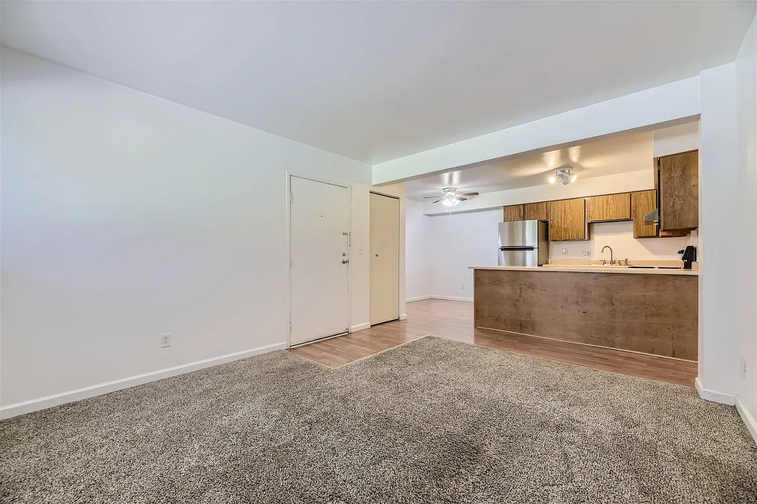 5995 West Hampden Avenue - J 3 — Photo 4