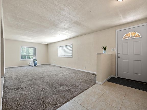 5th image of 23 Galaxy Ln