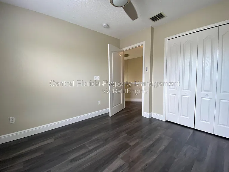 4115 Andover Cay Blvd — Photo 20