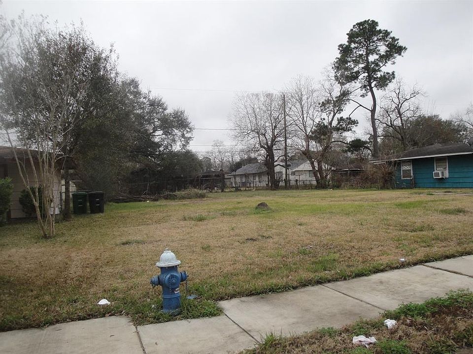 1st image of 5930 Glenhurst Dr