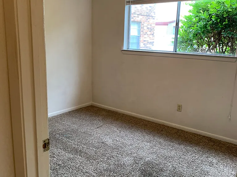 402 Mary St #106 — Photo 8