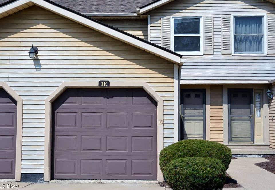 1st image of 4757 Ledgewood Dr Unit 1
