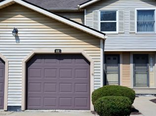 4757 Ledgewood Dr UNIT 1, Medina, OH 44256