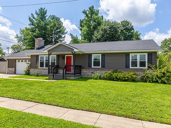 2nd image of 604 Hickory Hill Dr