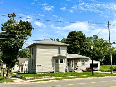 819 S Jackson St, Jackson, MI, 49203