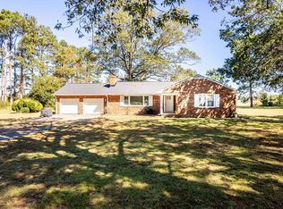 394 Springview Rd, Hague, VA 22469