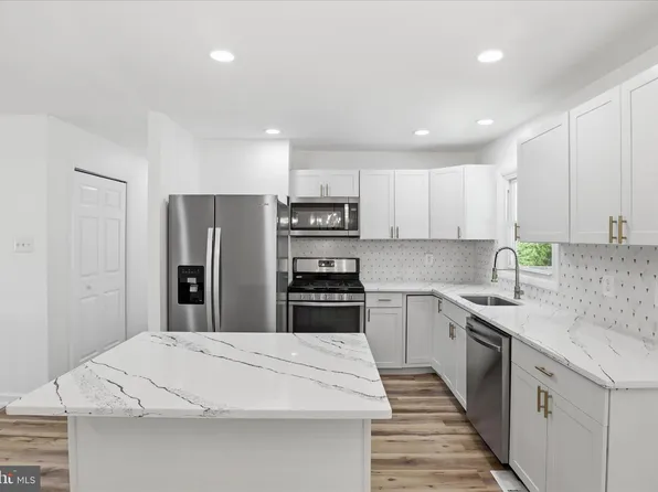 818 Copley Ave, Waldorf, MD 20602