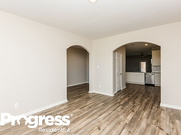 5th image of 1220 Junegrass Ln