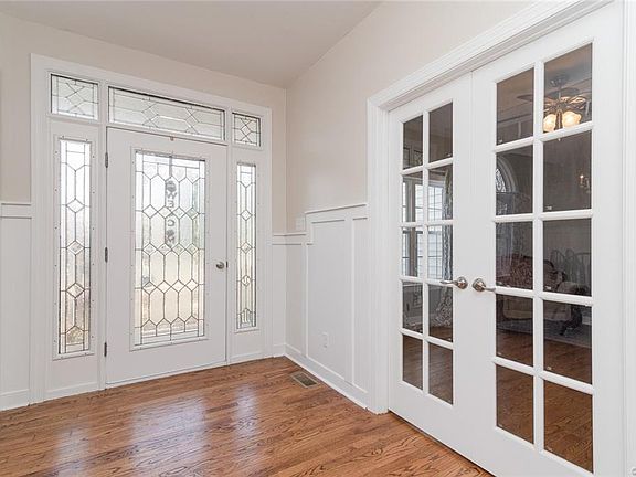 5th image of 12037 Hadden Hall Dr