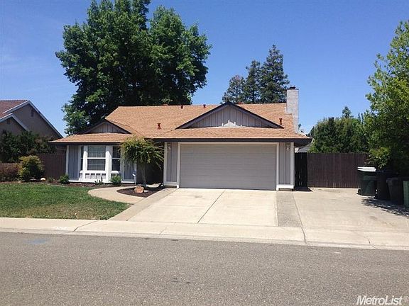 3rd image of 8315 Boron Way