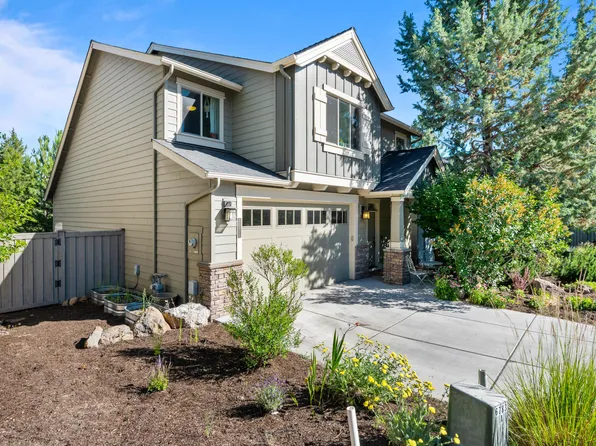 2380 NW Debron Ln, Bend, OR 97703