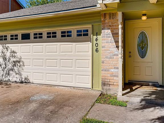 2nd image of 1406 Atterbury Ln