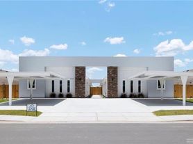 5709 Northwestern Ave