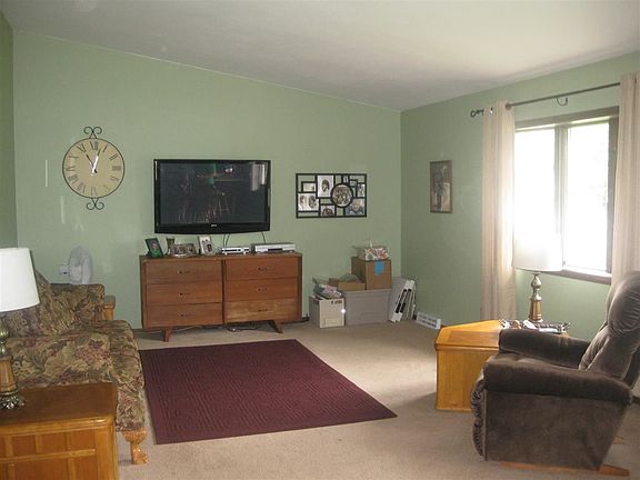 3rd image of 2027 S Marion Ave