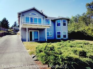 5002 Par Dr, Freeland, WA 98249
