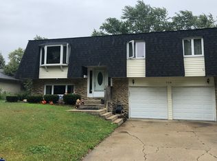 728 Apollo Dr, Joliet, IL 60435