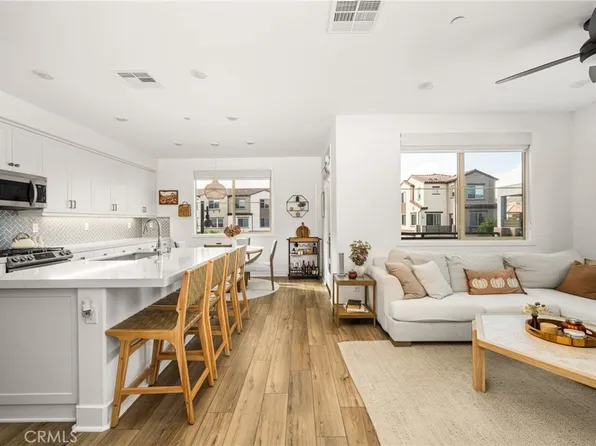 1613 Jade Rd, Ladera Ranch, CA 92694