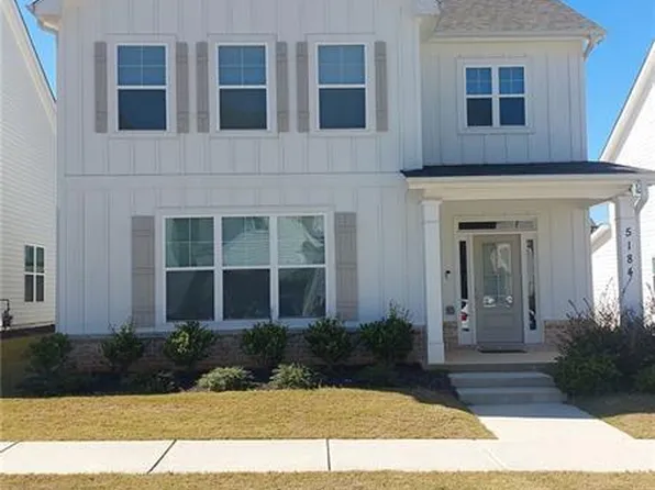 5184 Parkwood Dr, Flowery Branch, GA 30542
