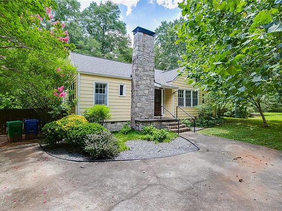 3rd image of 2657 Old Norcross Rd