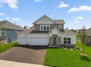 6199 157th St N, Hugo, MN 55038