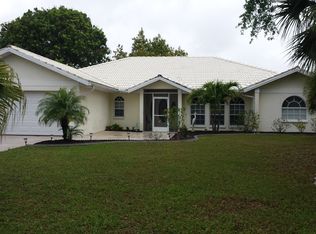 1477 Rio De Janeiro Ave, Punta Gorda, FL 33983