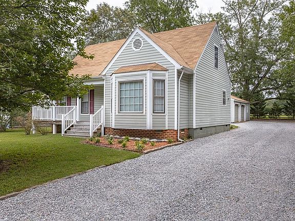 3rd image of 8853 Firethorne Ln