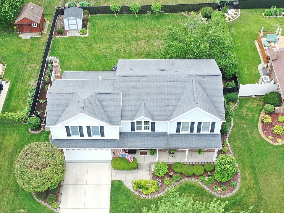 1st image of 15560 Kemper Dr